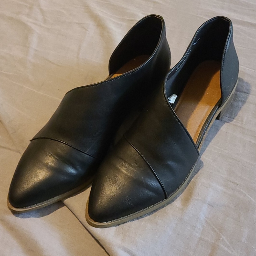 Wendy cut out booties